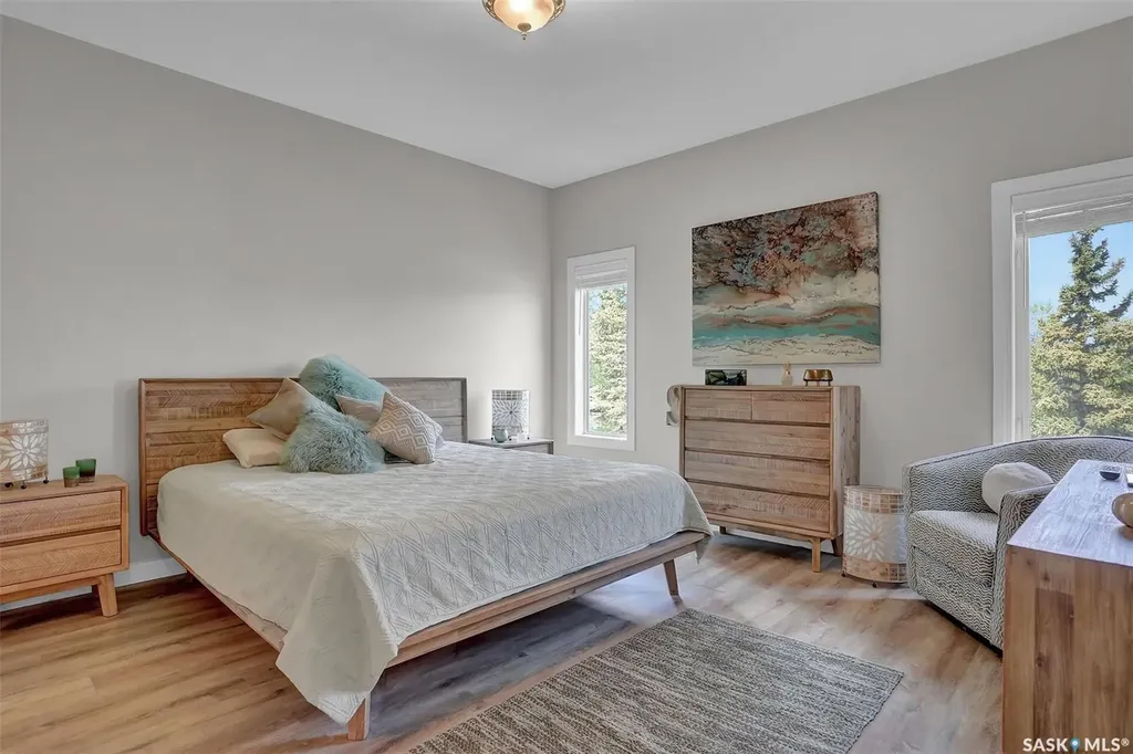 3320 Buckingham Drive E Regina SK S4V 2S8