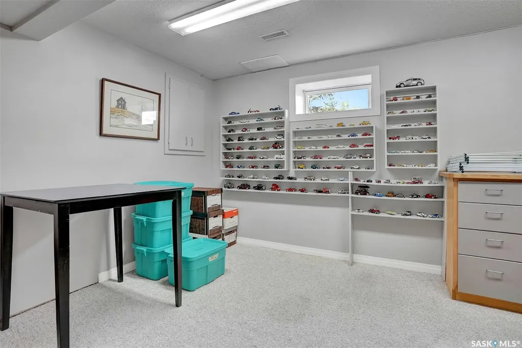 3320 Buckingham Drive E Regina SK S4V 2S8