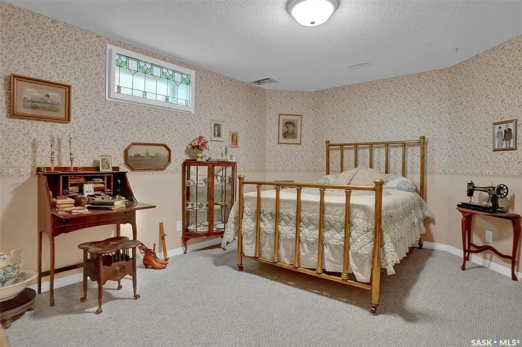 3320 Buckingham Drive E Regina SK S4V 2S8