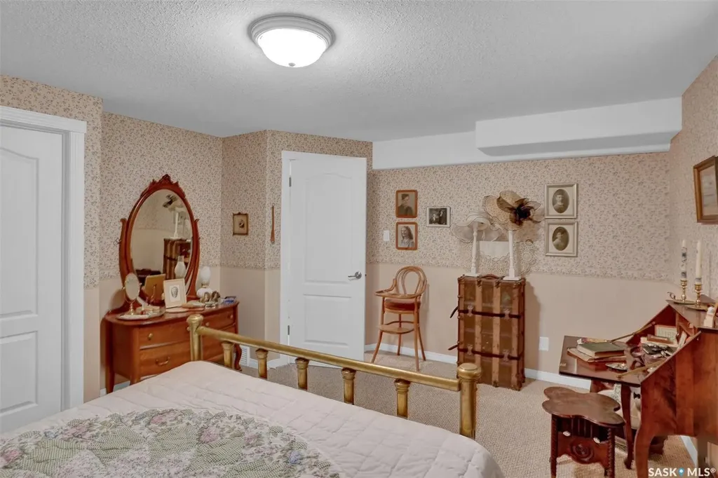 3320 Buckingham Drive E Regina SK S4V 2S8
