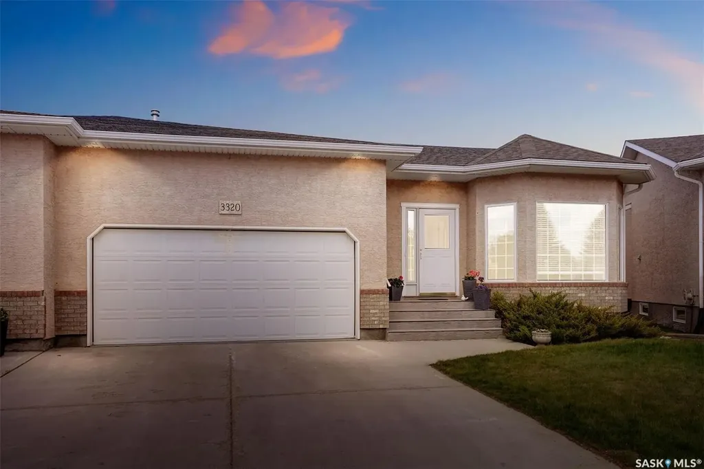 3320 Buckingham Drive E Regina SK S4V 2S8