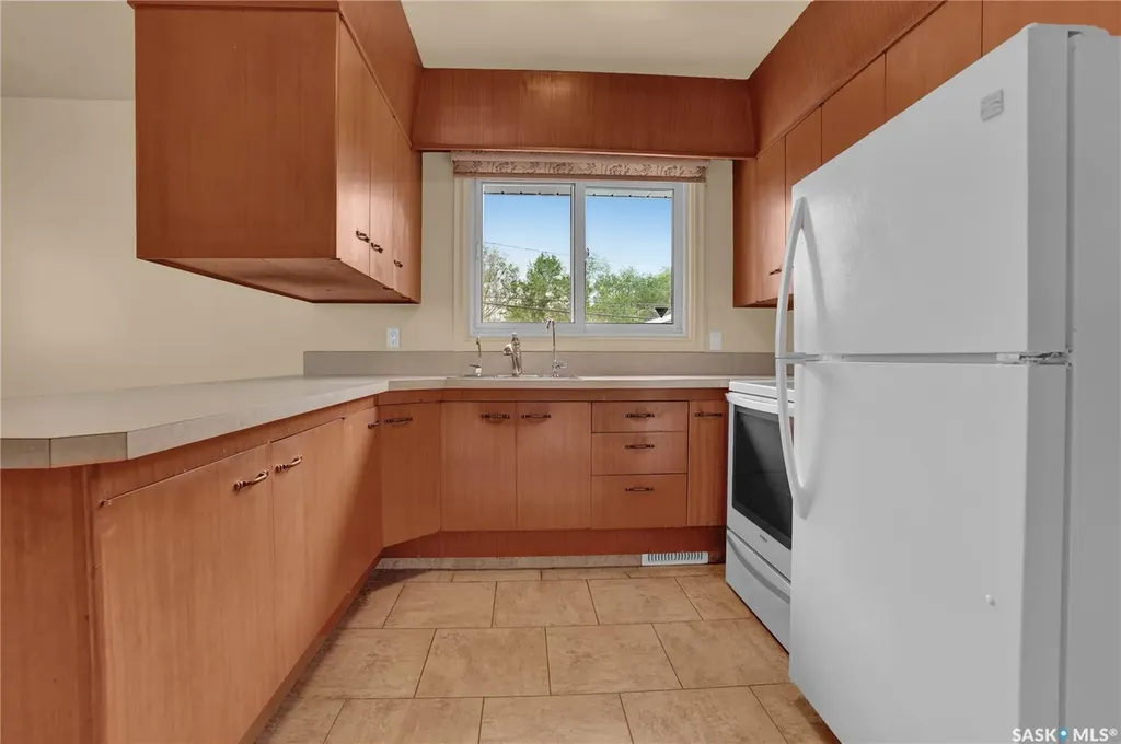 4049 Garnet Street Regina SK S4S 3G8