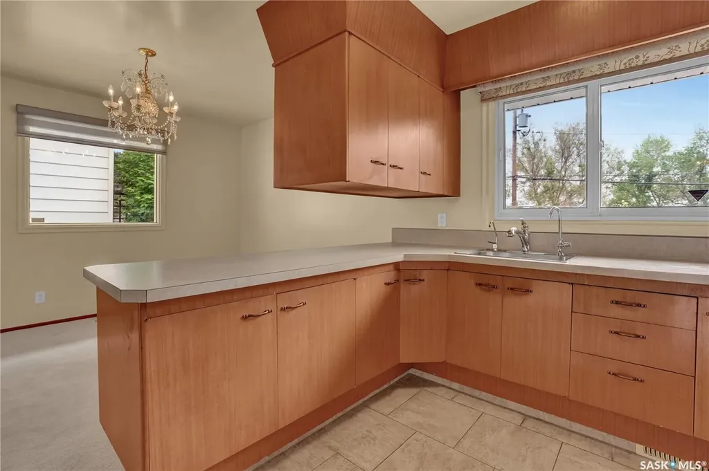 4049 Garnet Street Regina SK S4S 3G8