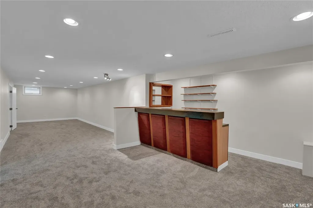 4049 Garnet Street Regina SK S4S 3G8