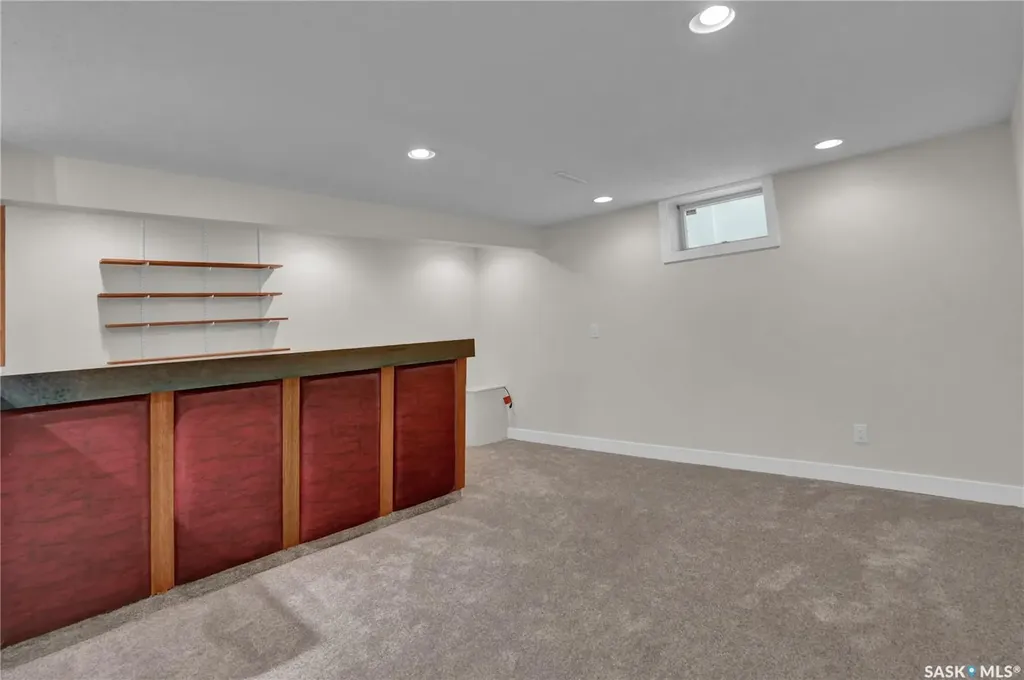 4049 Garnet Street Regina SK S4S 3G8