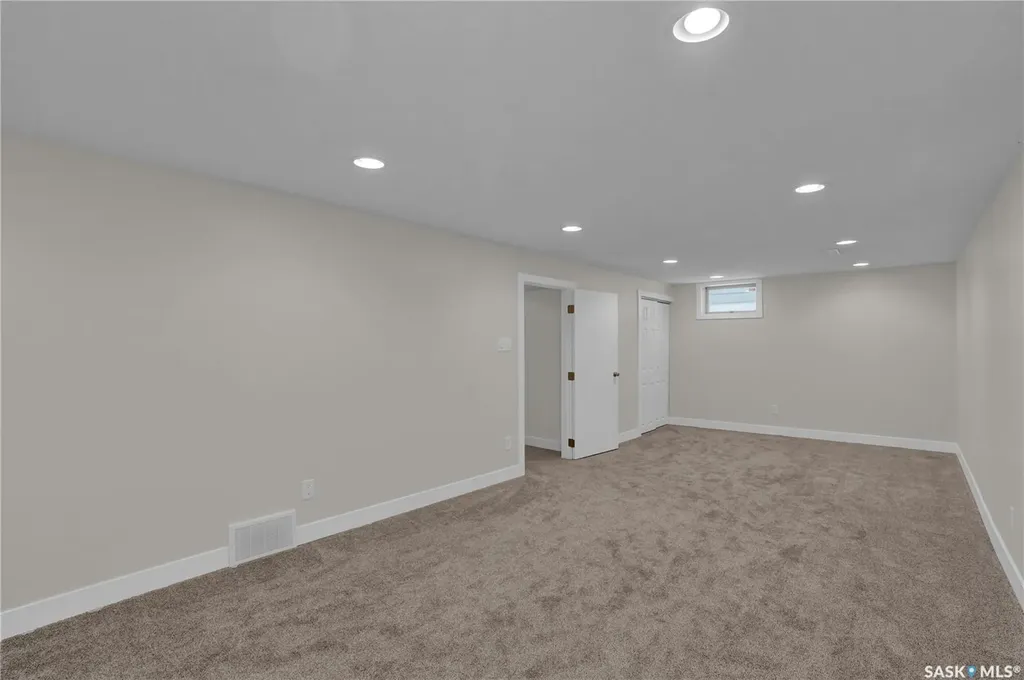 4049 Garnet Street Regina SK S4S 3G8