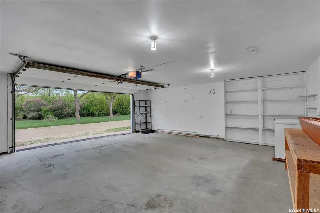 4049 Garnet Street Regina SK S4S 3G8