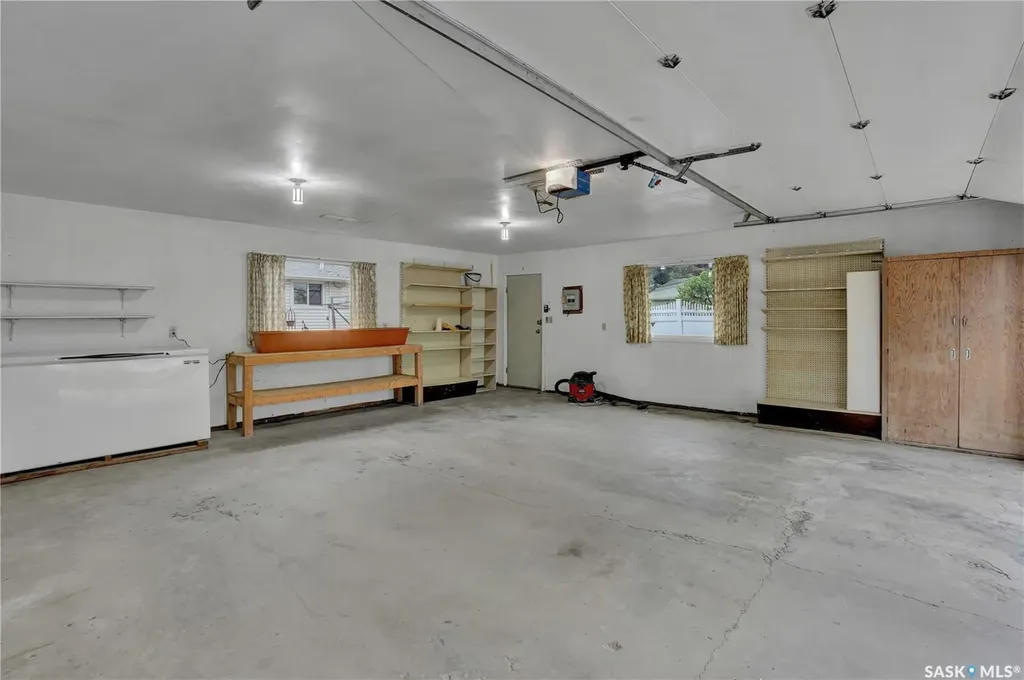 4049 Garnet Street Regina SK S4S 3G8