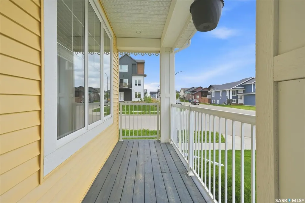 187 Newton Way Saskatoon SK S7V 0N6