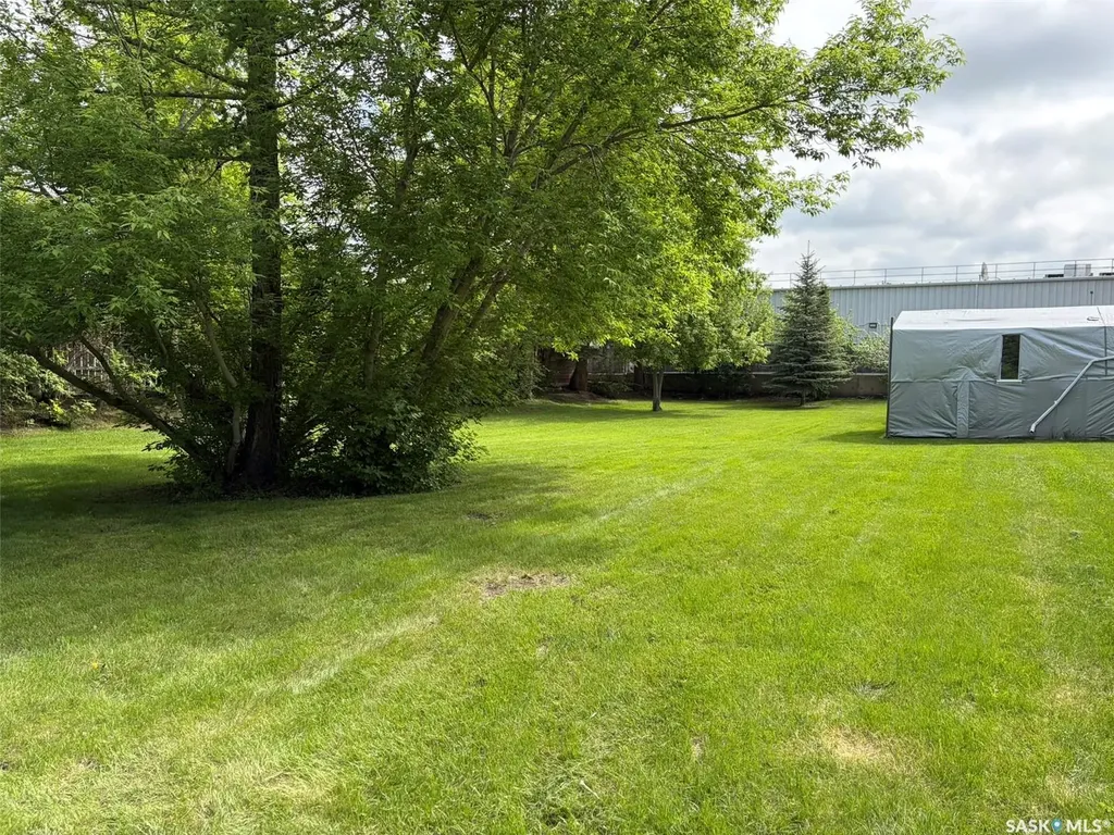 310 34th Street W Prince Albert SK S6V 8B8