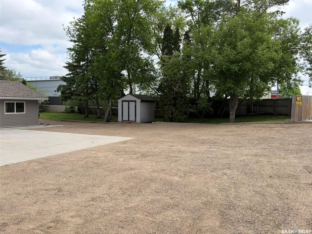 310 34th Street W Prince Albert SK S6V 8B8