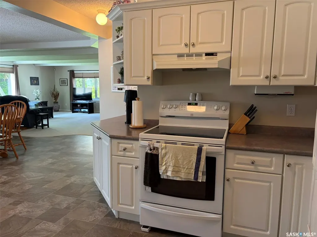 310 34th Street W Prince Albert SK S6V 8B8