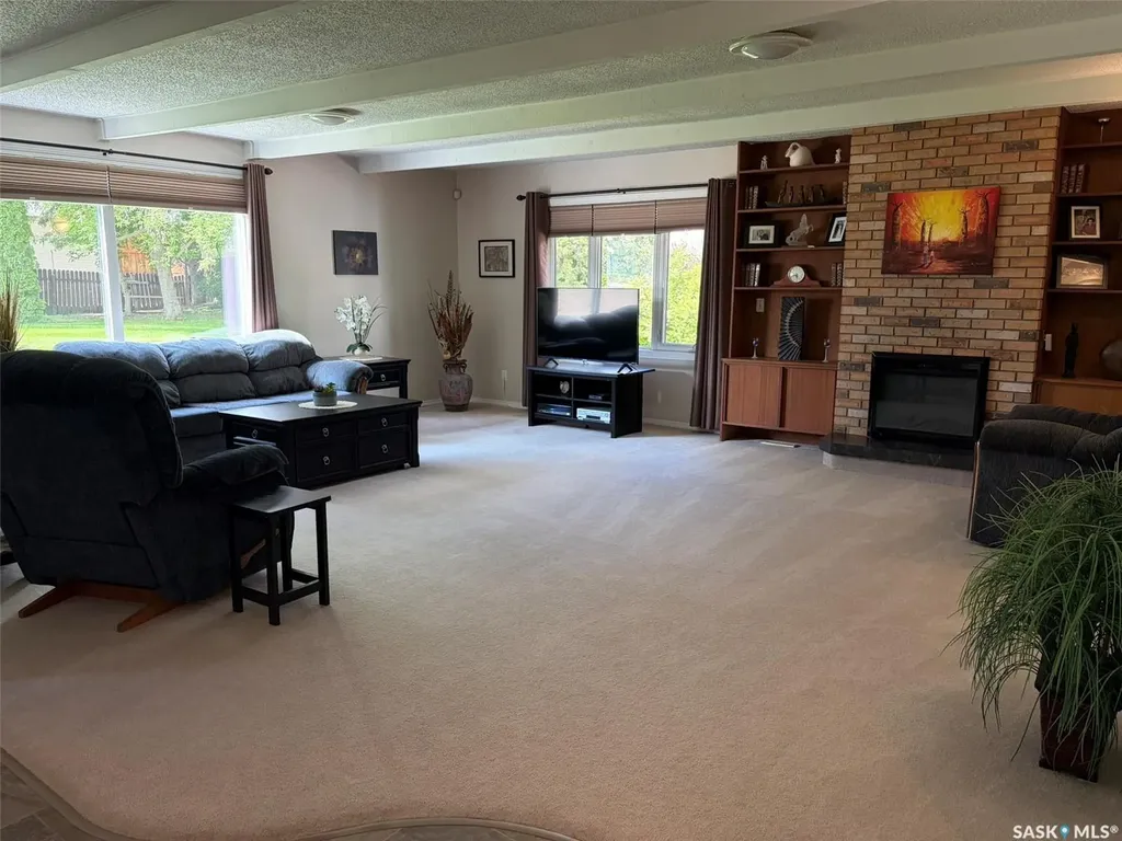 310 34th Street W Prince Albert SK S6V 8B8
