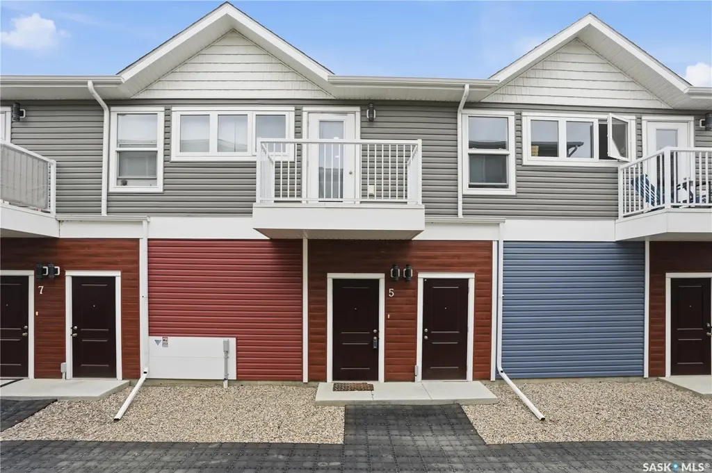 401 L Avenue S Saskatoon SK S7M 5Y6