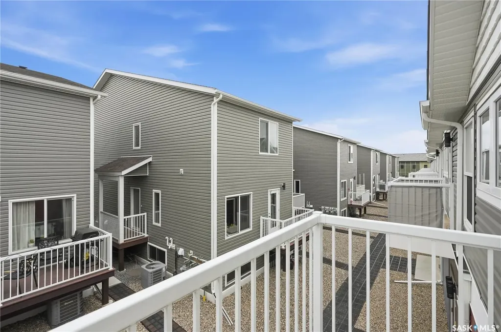401 L Avenue S Saskatoon SK S7M 5Y6