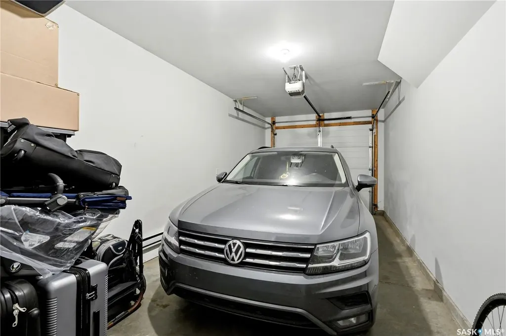 401 L Avenue S Saskatoon SK S7M 5Y6