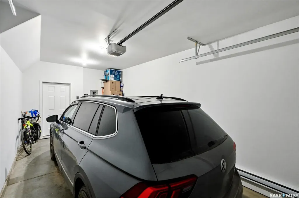 401 L Avenue S Saskatoon SK S7M 5Y6