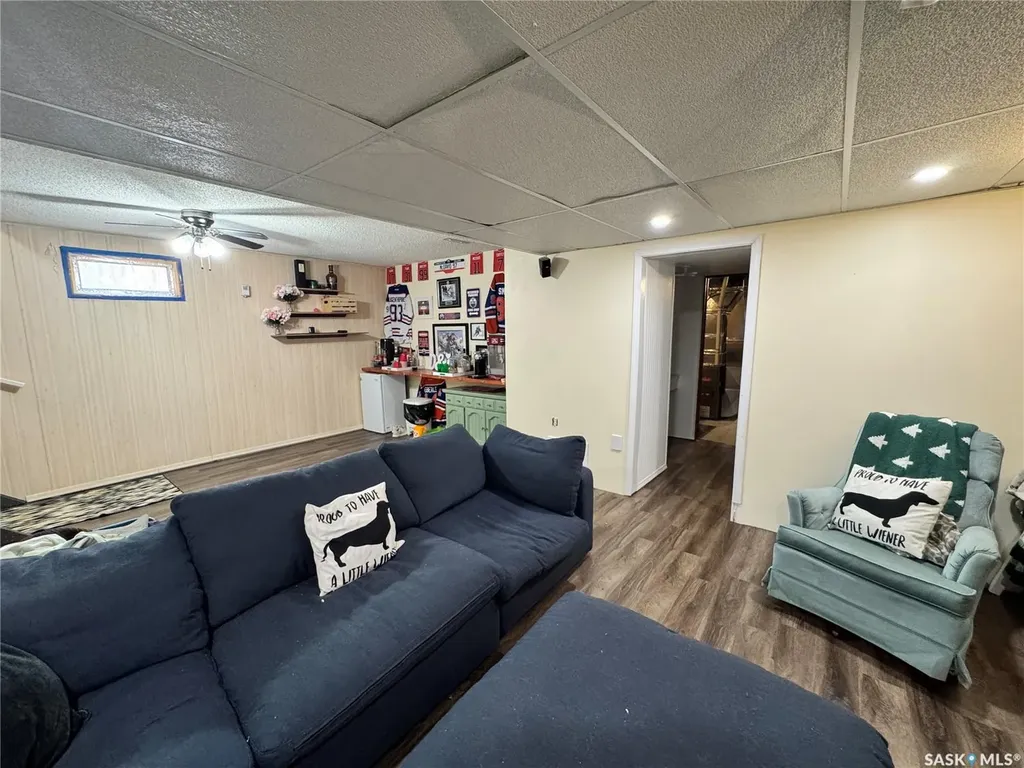 308 7th Avenue W Biggar SK S0K 0M0