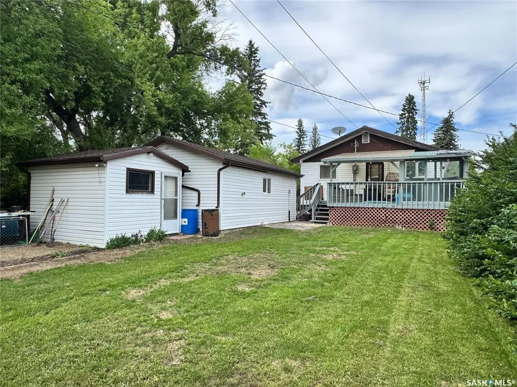308 7th Avenue W Biggar SK S0K 0M0