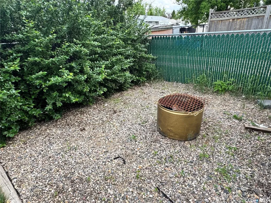 308 7th Avenue W Biggar SK S0K 0M0