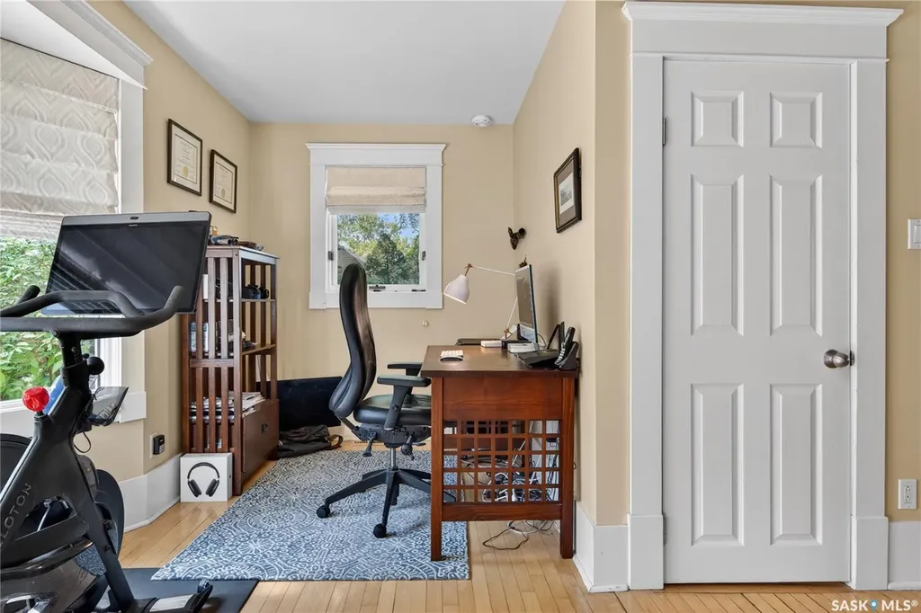 2718 Regina Avenue Regina SK S4S 0G5