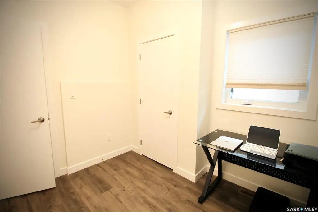 215 Thakur Street Saskatoon SK S7W 1C4