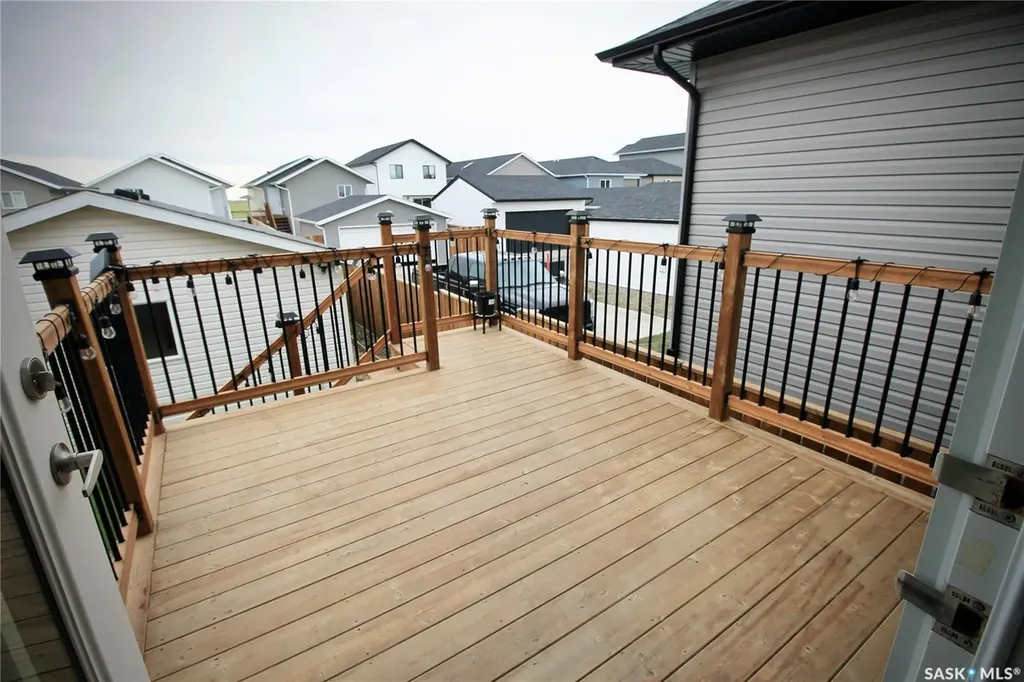 215 Thakur Street Saskatoon SK S7W 1C4