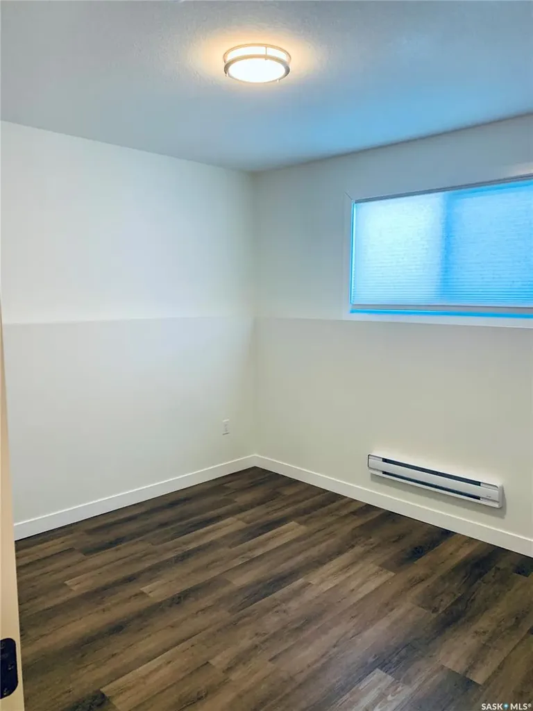 215 Thakur Street Saskatoon SK S7W 1C4
