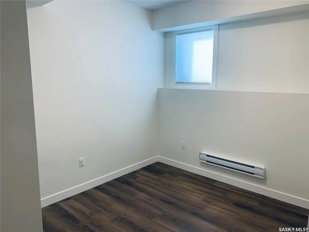 215 Thakur Street Saskatoon SK S7W 1C4