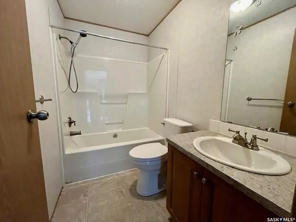 309 2nd Avenue NW Goodsoil SK S0M 1A0