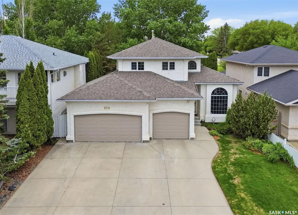 106 Mendel Crescent Saskatoon SK S7J 5J7
