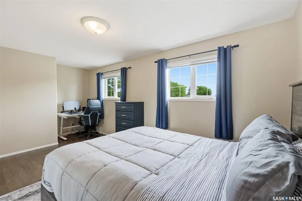 106 Mendel Crescent Saskatoon SK S7J 5J7