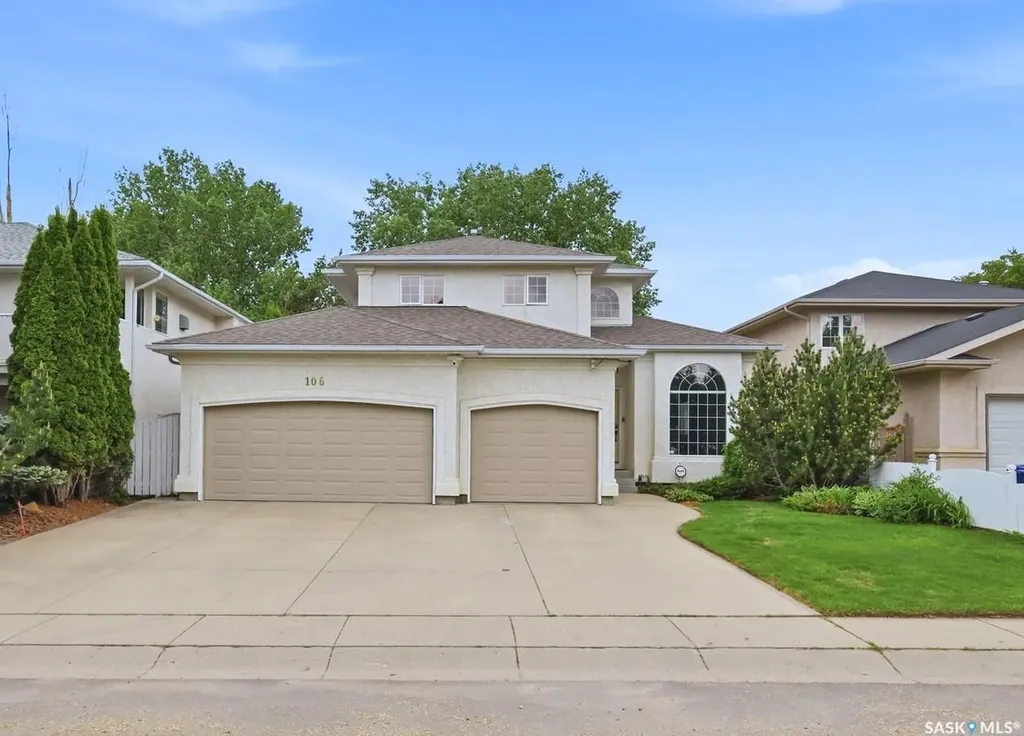 106 Mendel Crescent Saskatoon SK S7J 5J7