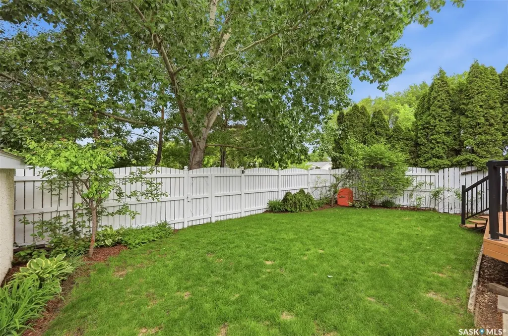 106 Mendel Crescent Saskatoon SK S7J 5J7