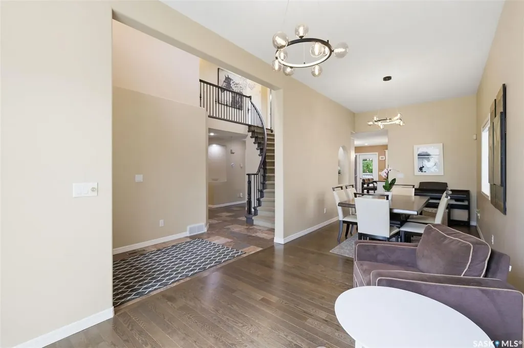 106 Mendel Crescent Saskatoon SK S7J 5J7