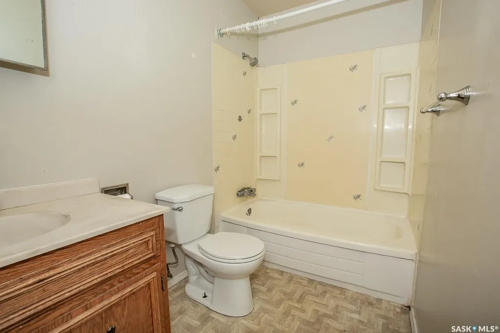 4140 Castle Road Regina SK S4S 6A4
