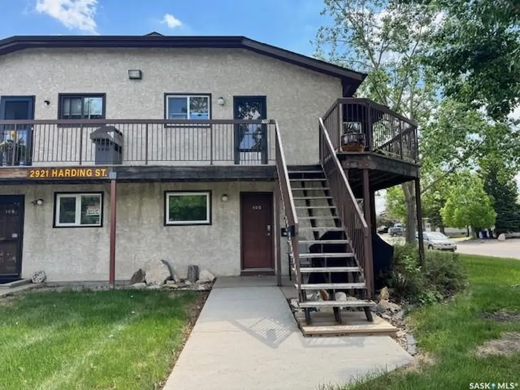 2921 Harding Street Regina SK S4V 1B9