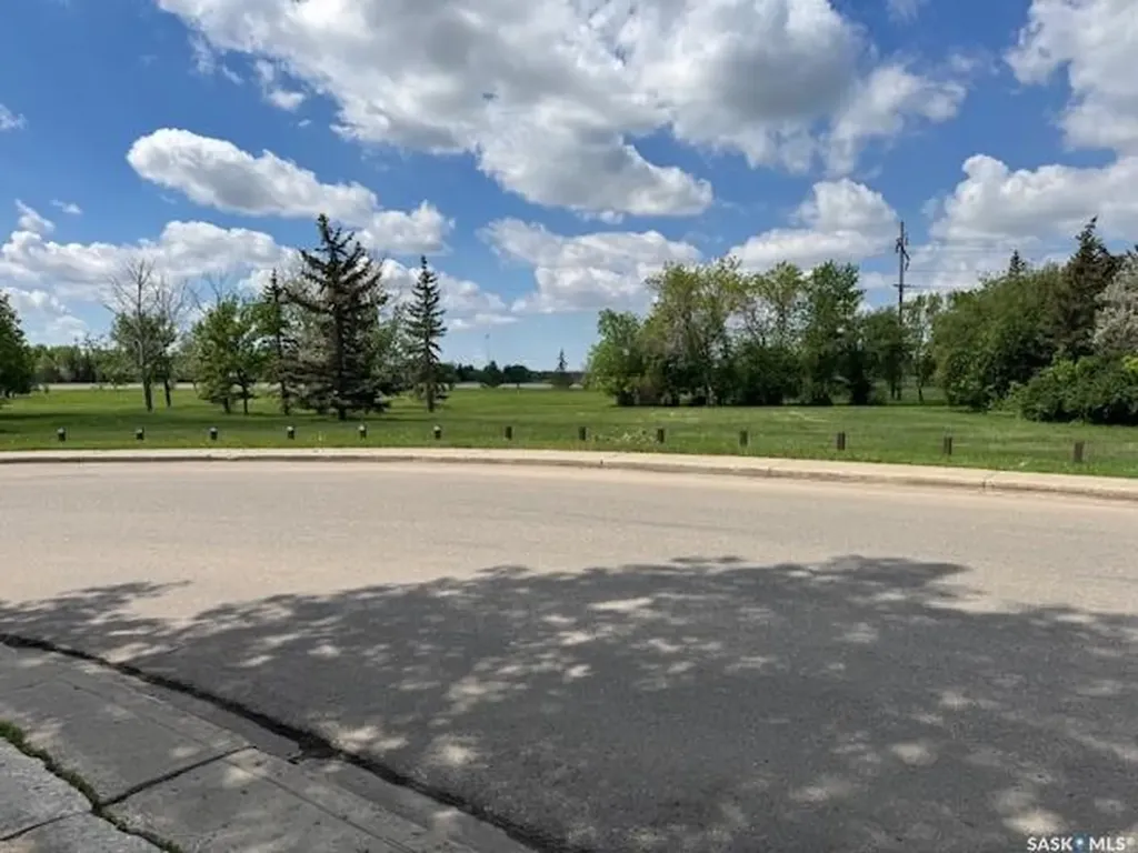 2921 Harding Street Regina SK S4V 1B9