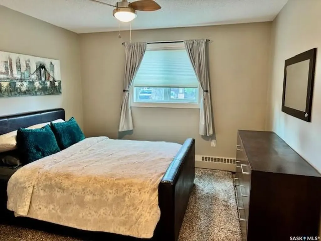 2921 Harding Street Regina SK S4V 1B9