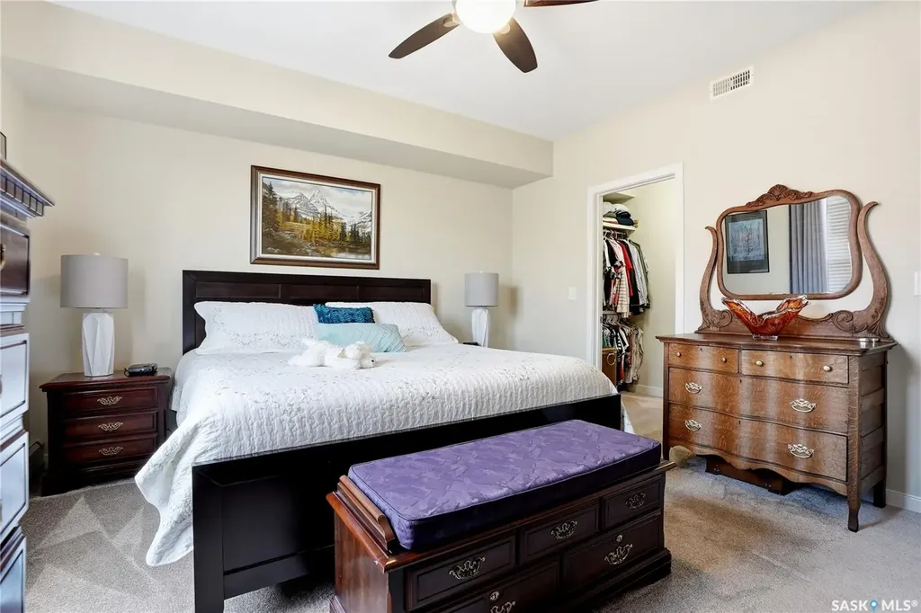 1025 Moss Avenue Saskatoon SK S7H 5A6