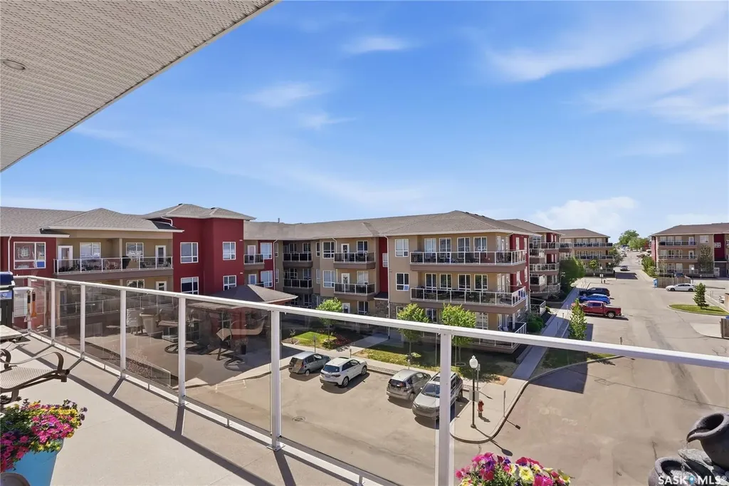 1025 Moss Avenue Saskatoon SK S7H 5A6