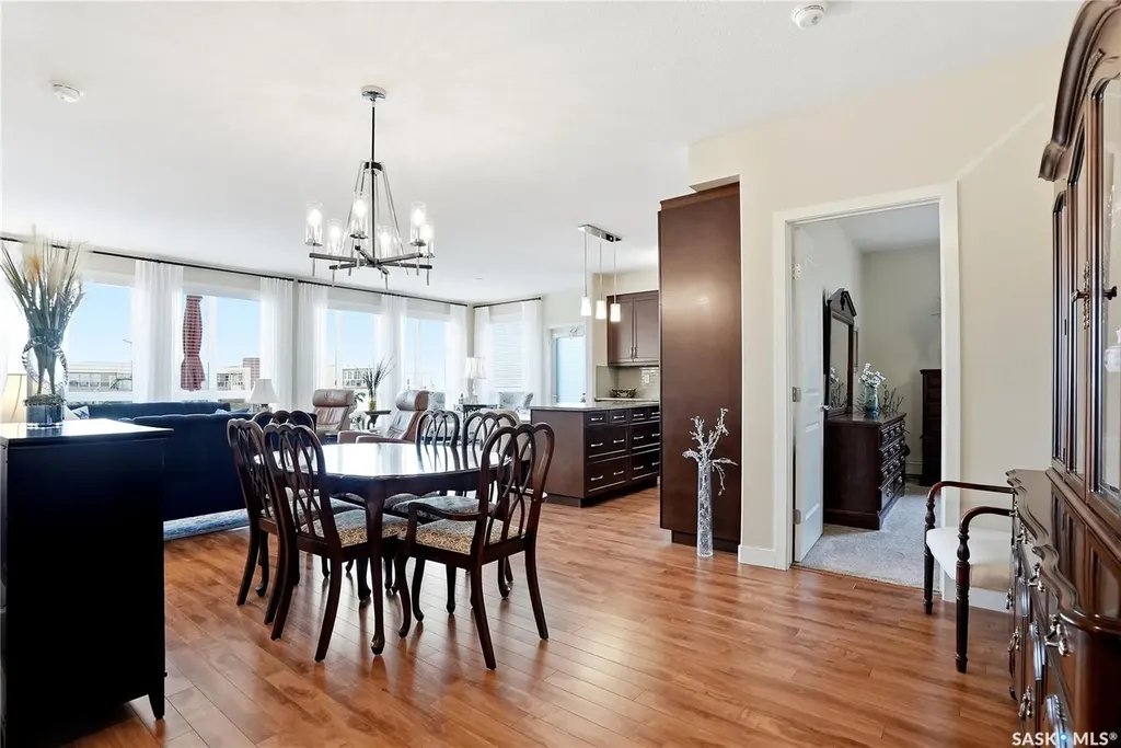 1025 Moss Avenue Saskatoon SK S7H 5A6