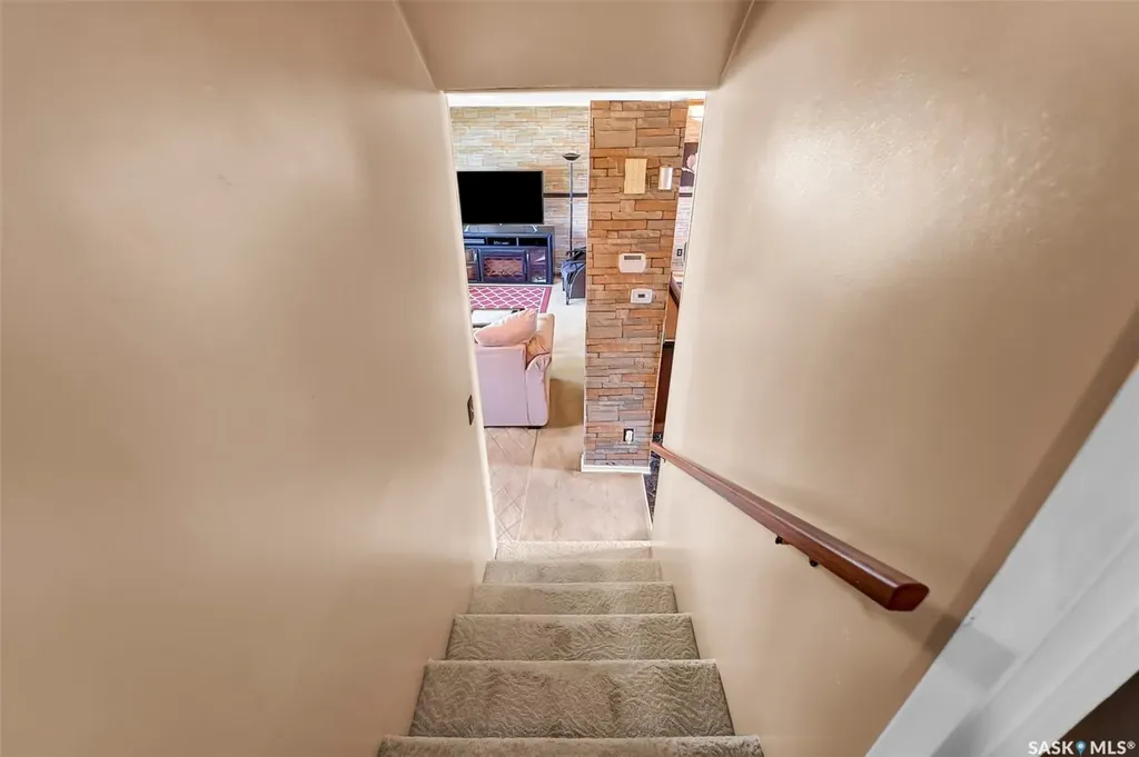 134 Devonshire Crescent Saskatoon SK S7L 5V7