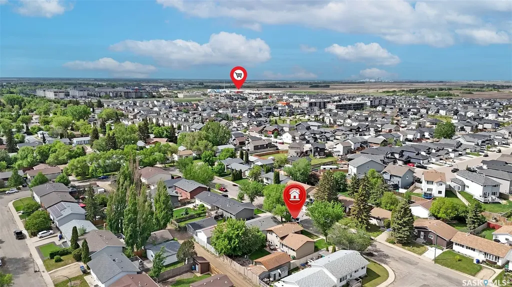 134 Devonshire Crescent Saskatoon SK S7L 5V7