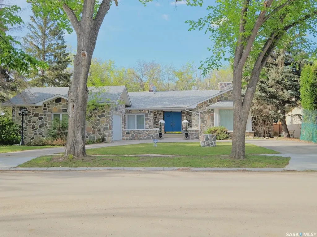 107 Jubilee Crescent Rosetown SK S0L 2V0