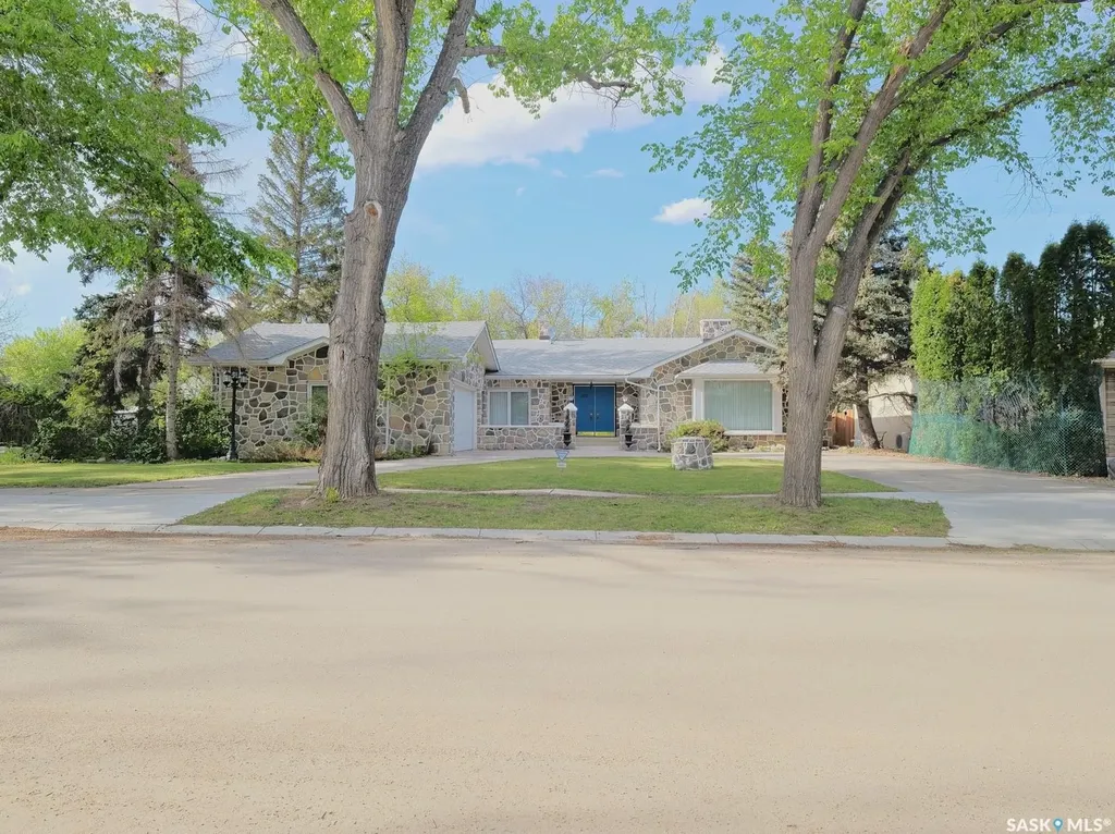 107 Jubilee Crescent Rosetown SK S0L 2V0