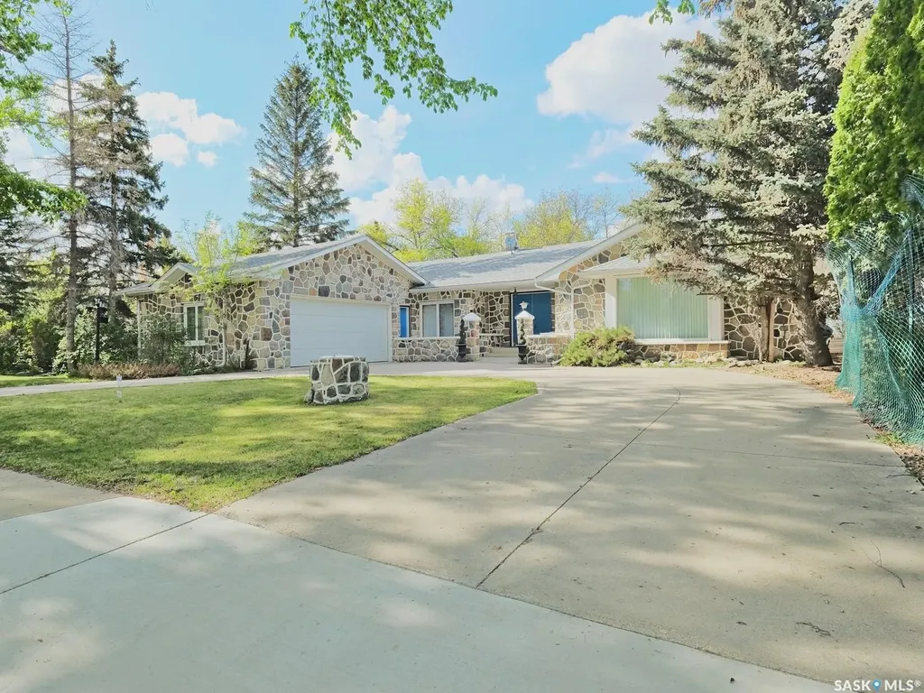 107 Jubilee Crescent Rosetown SK S0L 2V0
