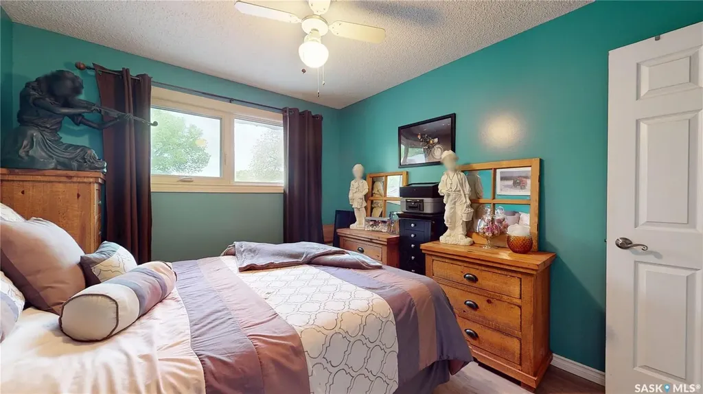 255 Litzenberger Crescent Regina SK S4R 7A2