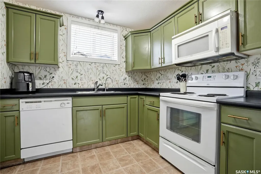 4640 Harbour Landing Drive Regina SK S4W 0B8