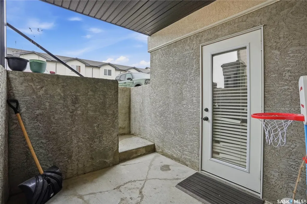 4640 Harbour Landing Drive Regina SK S4W 0B8